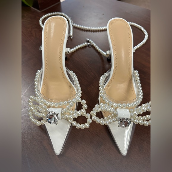 White Pearl Heels Ankle Strap size size 38 (7.5) - Picture 3 of 7